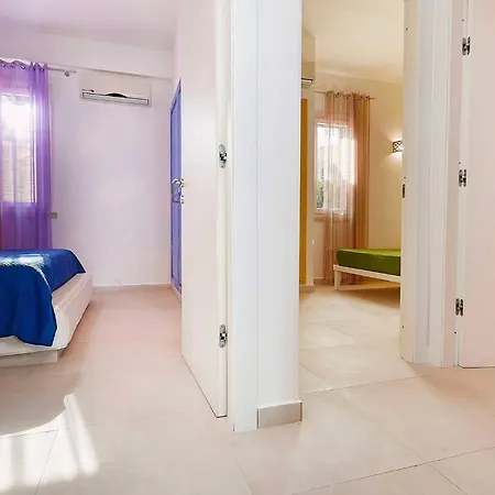 Pandora Villa *